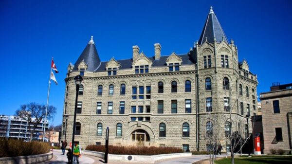 University of Winnipeg Entrance Scholarhips 2024/2025, Canada